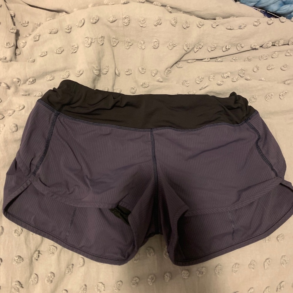 Size 8 Speed up lululemon shorts